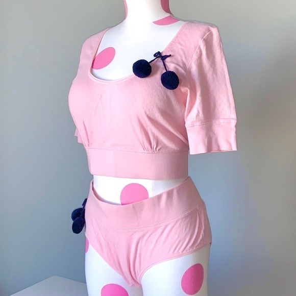 Vintage Victoria’s Secret Cherry Puff Lounge Set - Picture 2 of 10